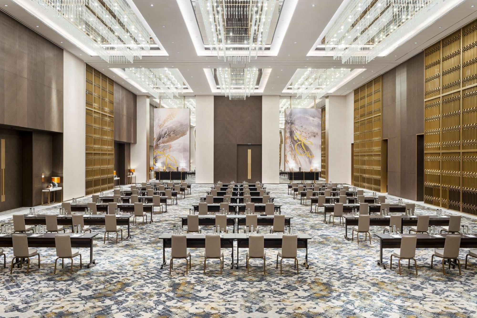 Hotel Waldorf Astoria Kuwait Kuwait City Exteriér fotografie The Grand Ballroom